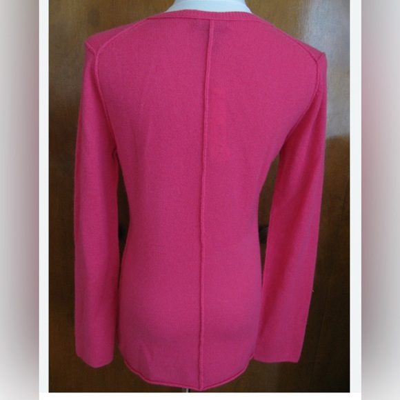 Aqua Cashmere Sweater Women's Small Pink Long Sleeve Crew Neck Pullover - Picture 2 of 2